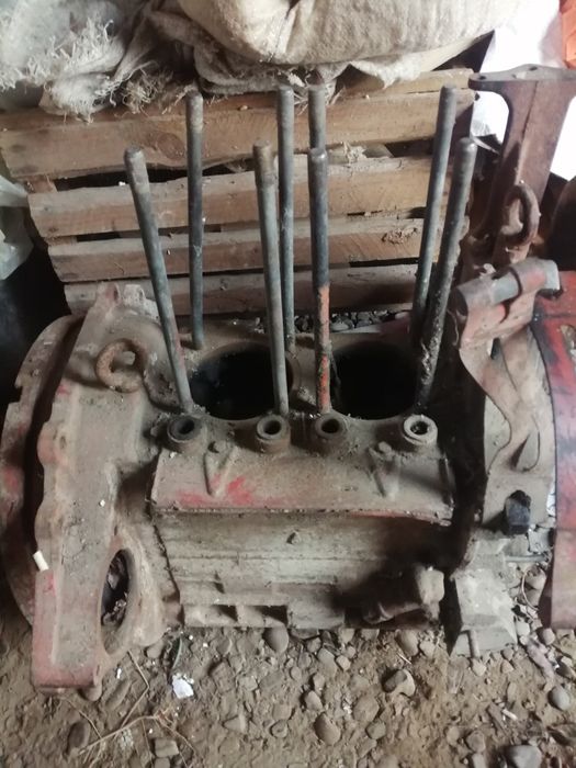 Запчастини т16..