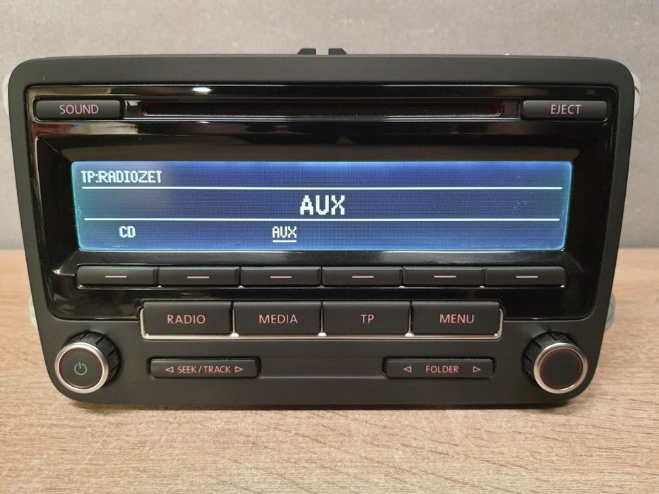 Radio samochodowe VW Volkswagen RCD310 CD z MP3 Passat B7 Golf VI +KOD
