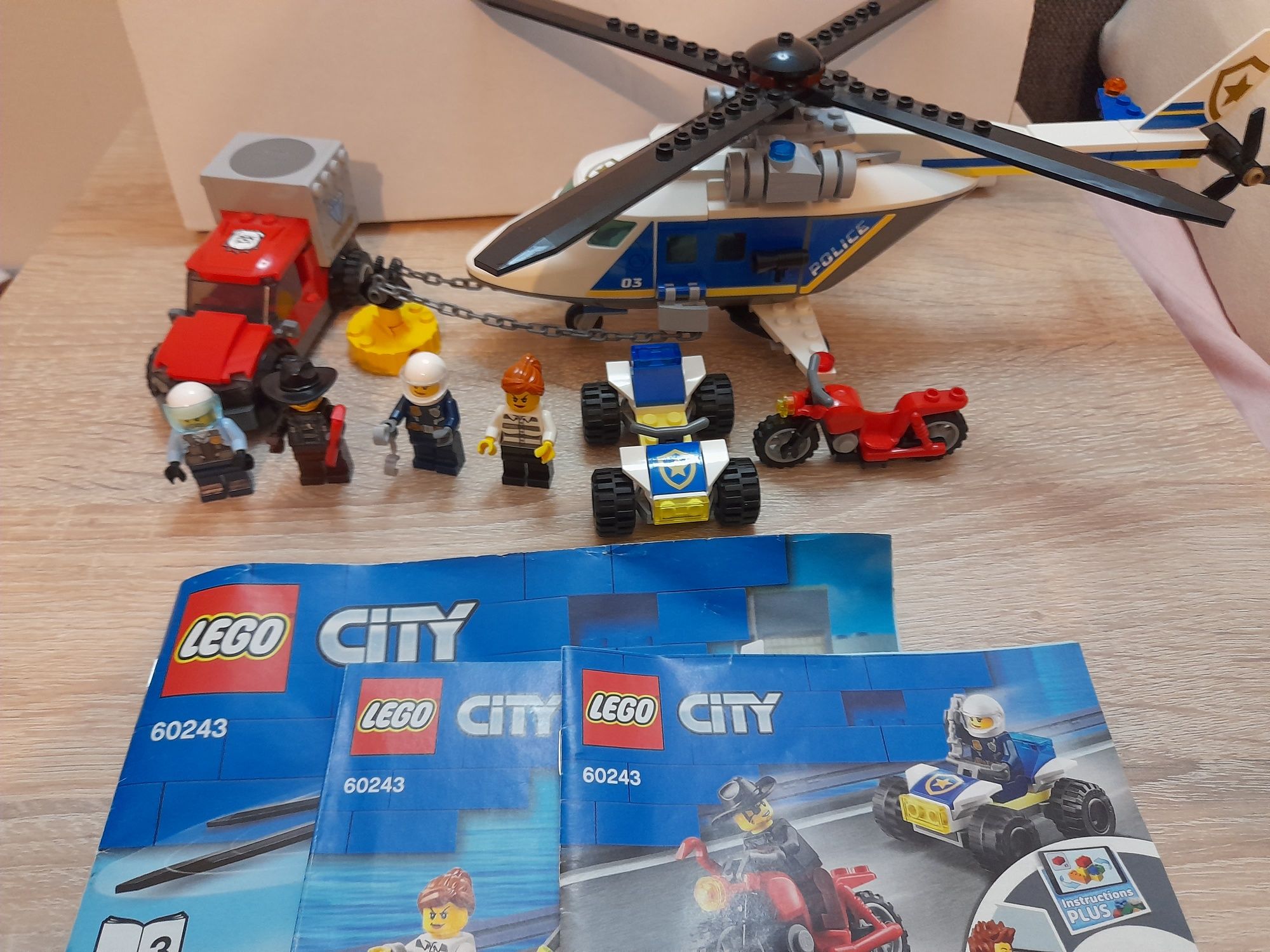 Lego 60243 Pościg helikopterem policyjnym Lego City