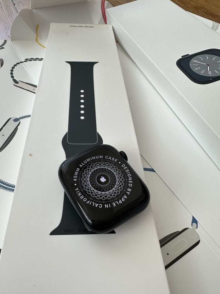 Apple Watch Series 8 45mm Midnight Case NOVO