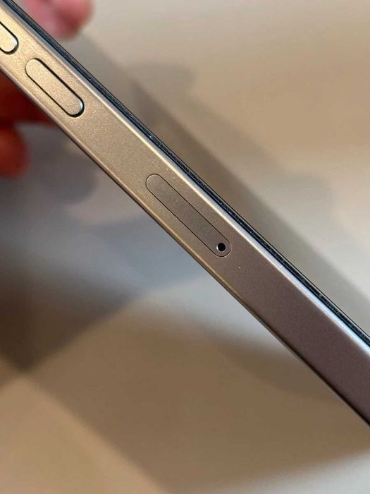 IPHONE 15PRO stan bdb