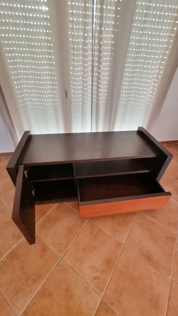 Móvel TV madeira maciça cerejeira