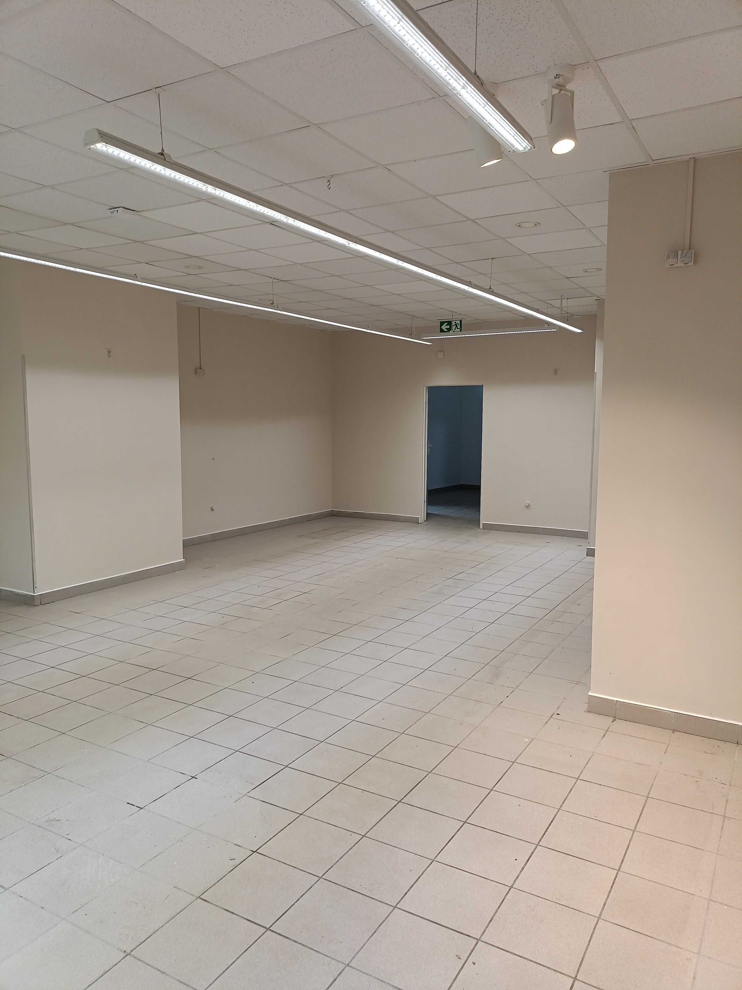 Lokal usługowy 94 m2 Pogórze Górne ul. Horyda wejście od Pruszkowskieg