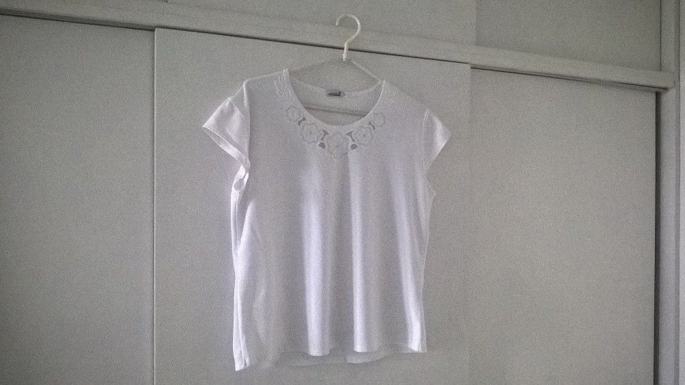 biała bluzka bez prasowania