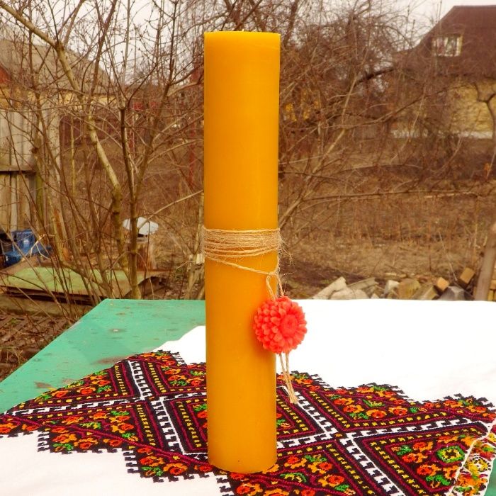 Циліндрична воскова кругла свічка D45-130мм з бджолиного воску