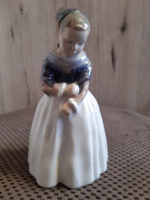 Royal Copenhagen figurka porcelanowa