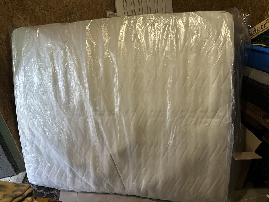 Матрац двухспальний 2х1,6метри