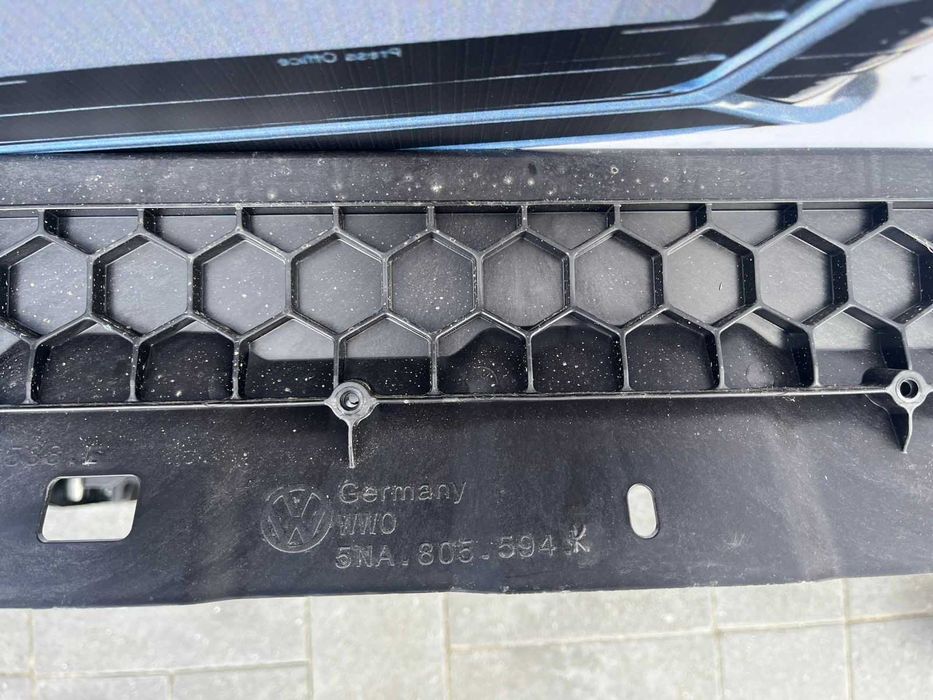 телевізор VW tiguan панель 5na805594k USA Allspace 2.0 TDI TSI