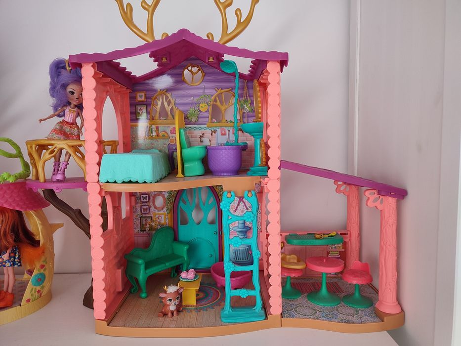 Lalka Enchantimals domek jelonków