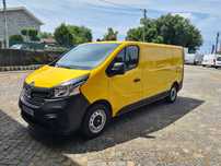 Renault Trafic 1.6Dci Longa 2018 Poucos KM