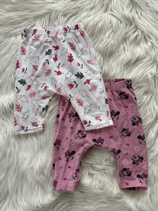Spodenki niemowlęce dla dziewczynki ze wzorem