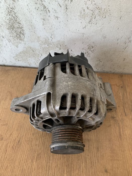 Alternator Opel Insignia Astra J 2.0 CDTI 140A
