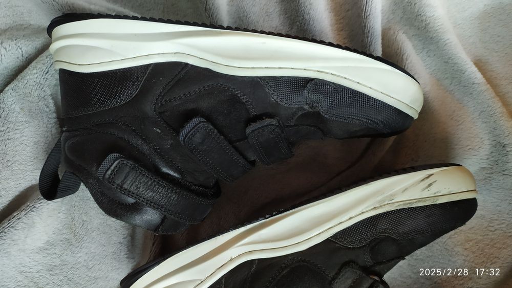 255. Buty Lasocki trzewiki dziecięce długość wkładki 21 cm