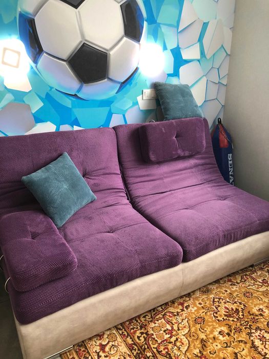 Диван у відмінному стані