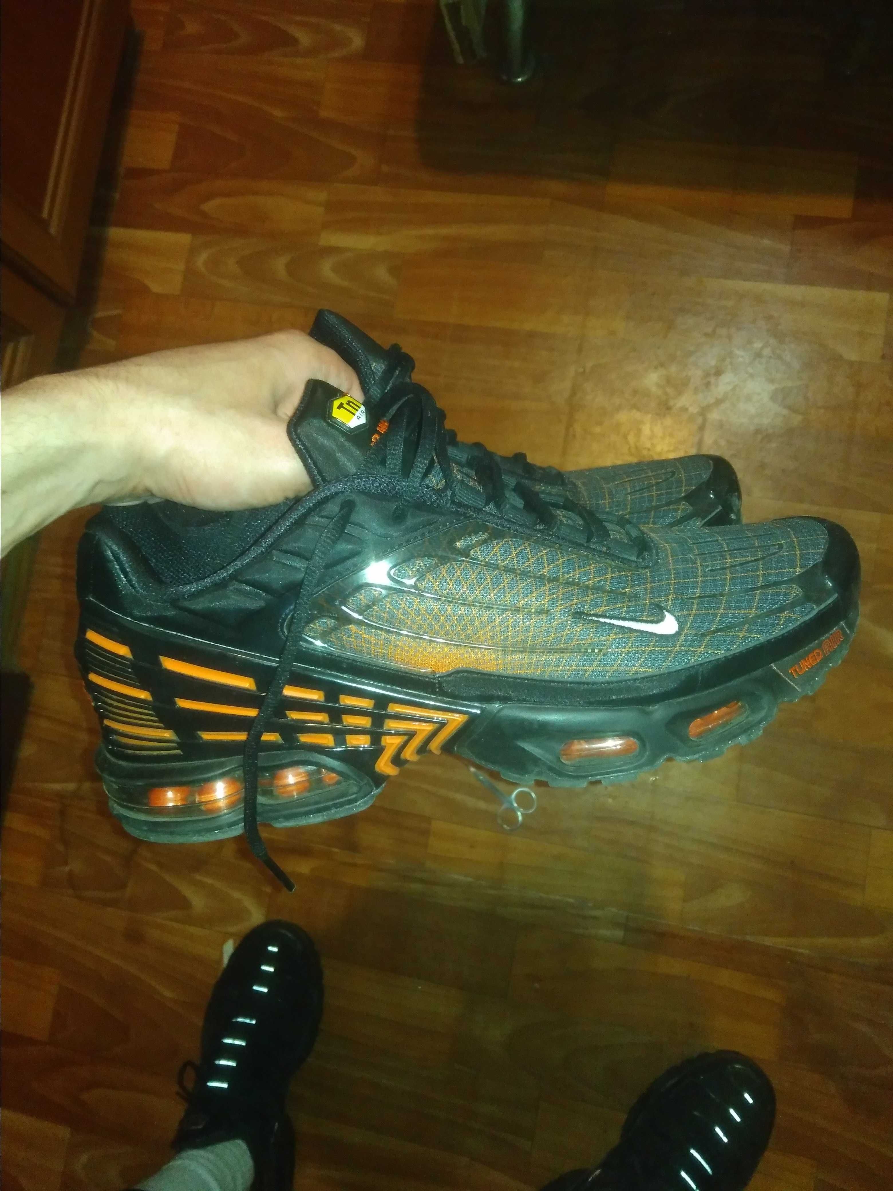Кроссовки мужские Nike Air Max Tn+ Plus 43-44 размер, оригинал