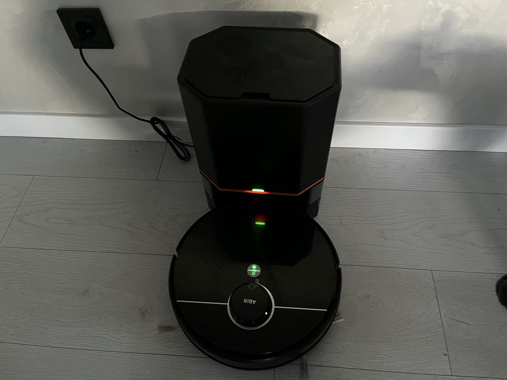 Робот пилосос ABIR R30
