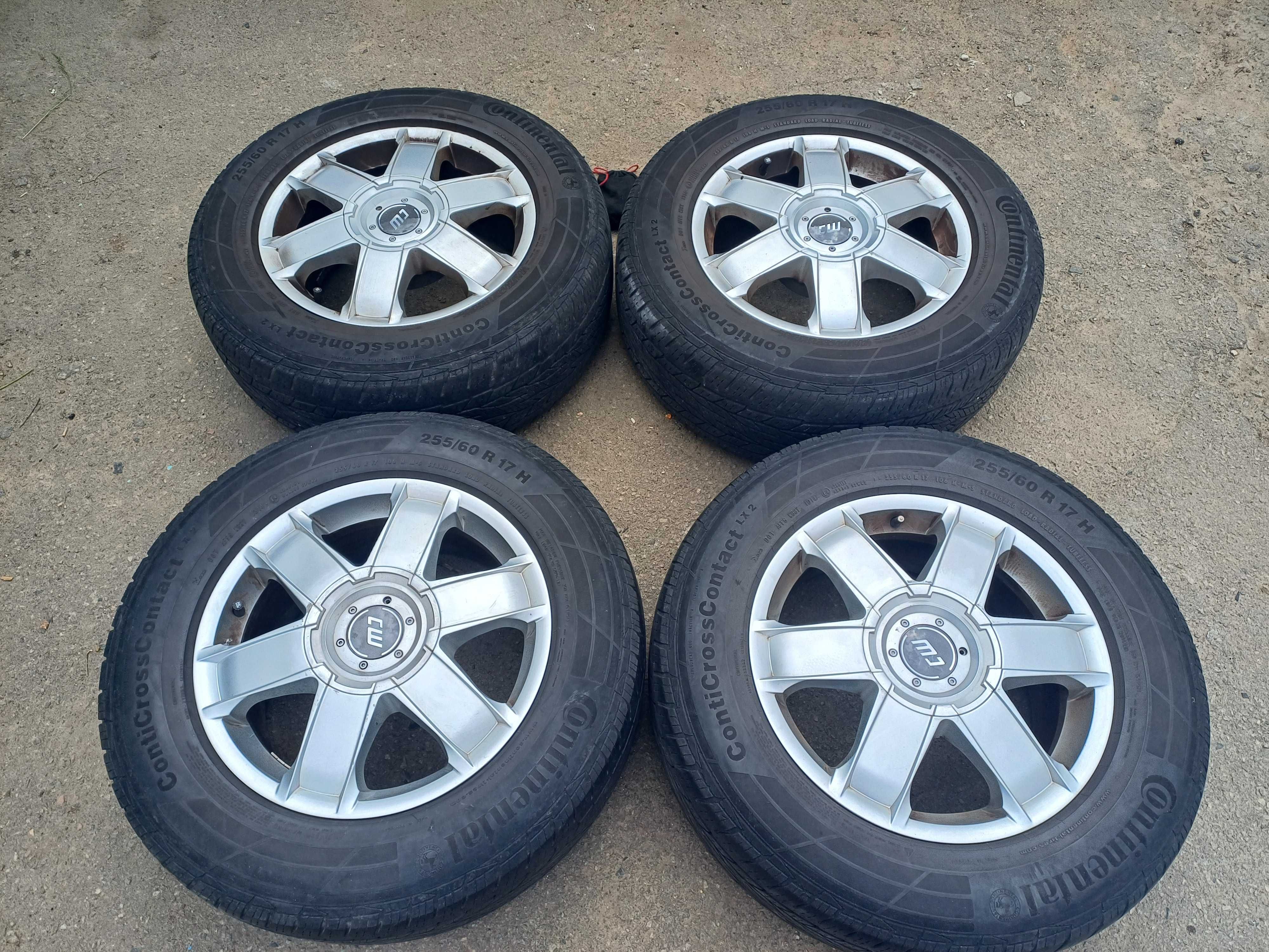 Колеса 255/60 R17 5×139,7