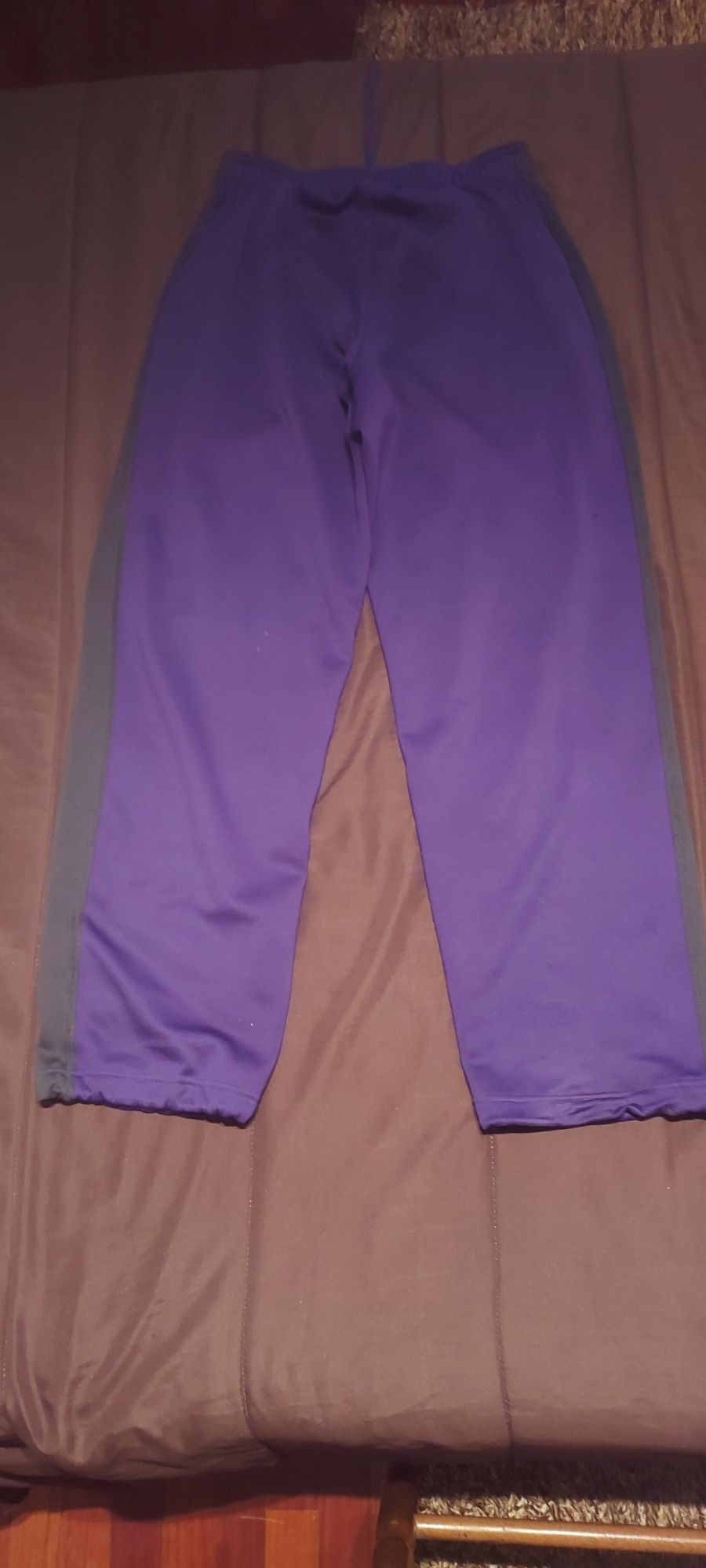 Calças Nike baggy novas