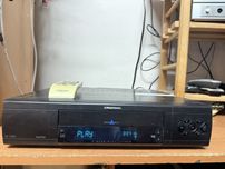 Magnetowid VHS Grundig GV 5400HI-FI stereo pilot