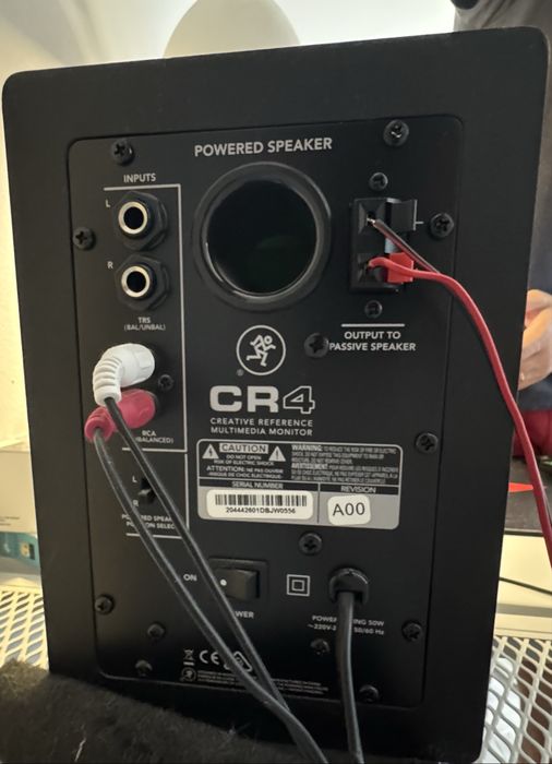 Colunas/Monitores activos Mackie CR4 (2.0)