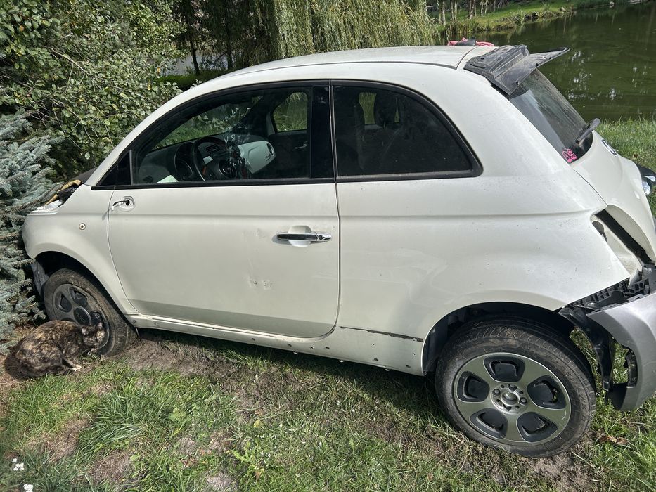 Fiat 500e 2015 cały na części chłodnica zawieszenie drzwi klapa amor
