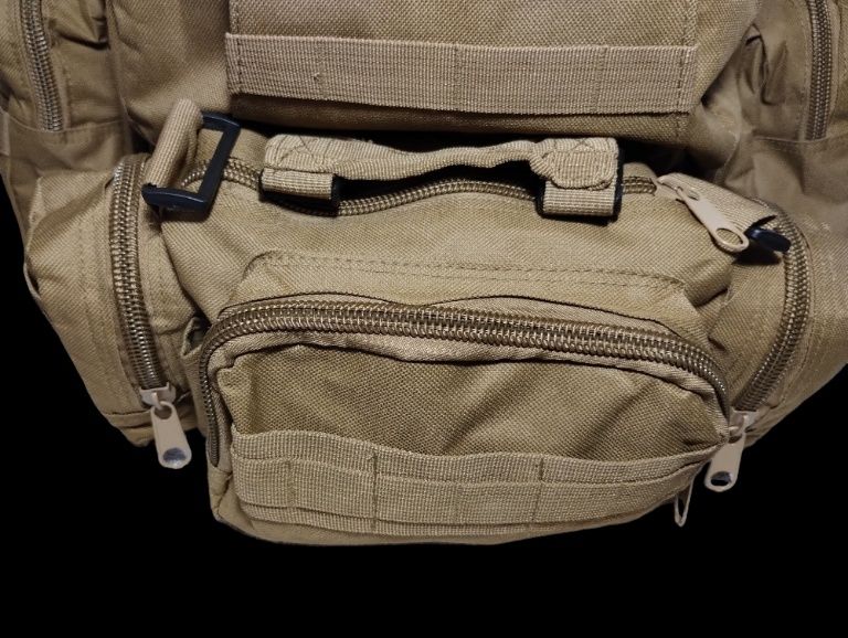 Тактичний рюкзак з підсумками 4в1.