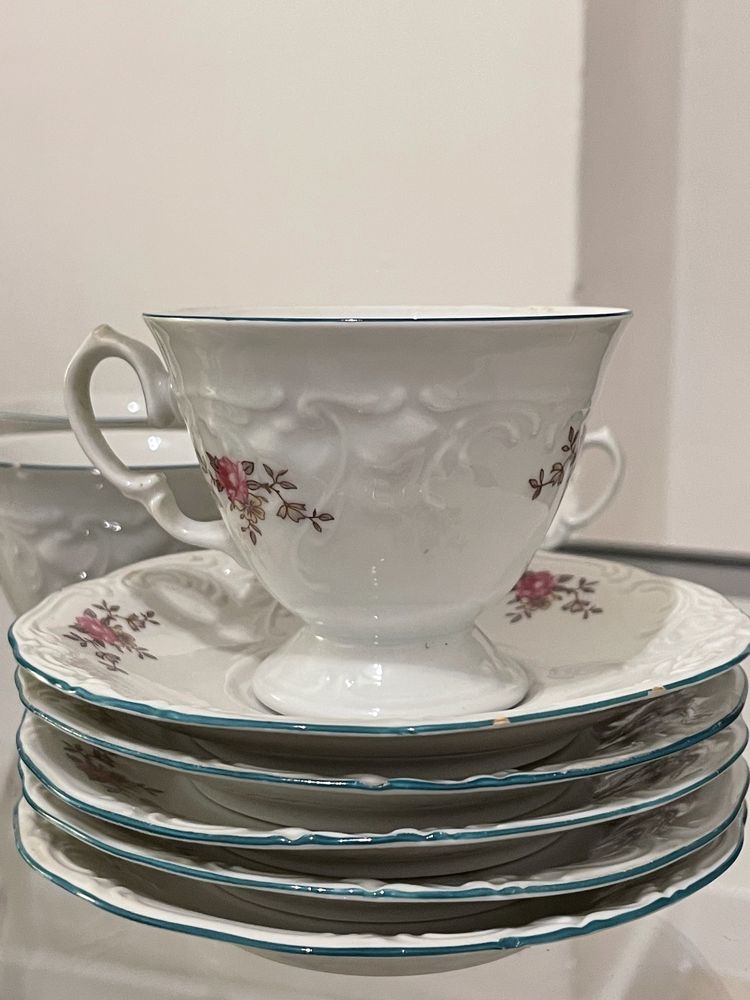 Zestaw filizanek z porcelany Wawel vintage prl