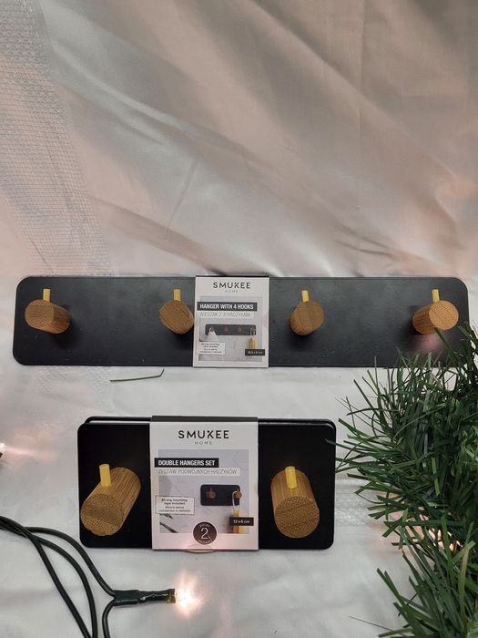 Zestaw czarnych haczyków