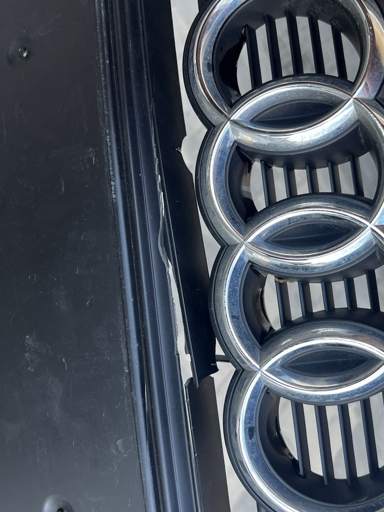 Grill atrapa Audi A4 B9