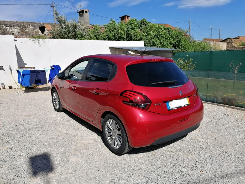 Peugeot 208 Puretech Style 1.2