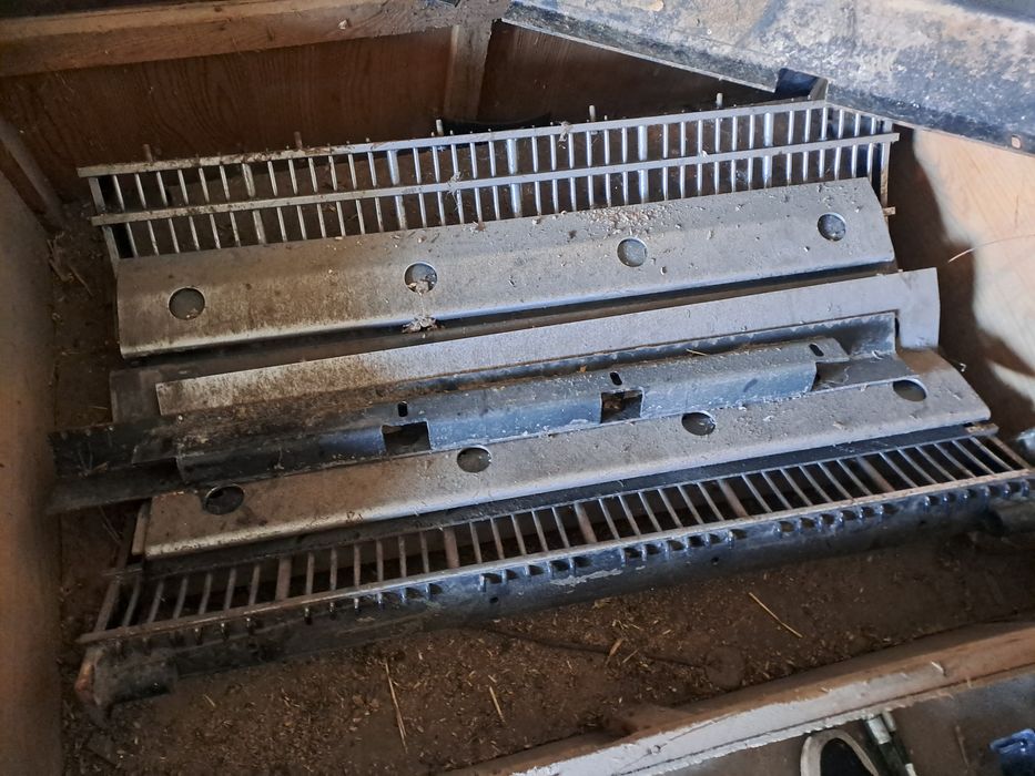 Przezbroienie   do zbioru kukurydzy New Holland T4.90