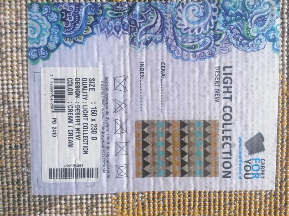 Dywan w trójkąty 160x230