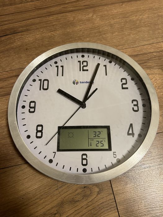 Zegar ścienny Terdens
