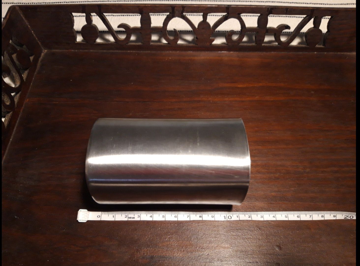 Elegante copo para escova e pasta de dentes, de metal
