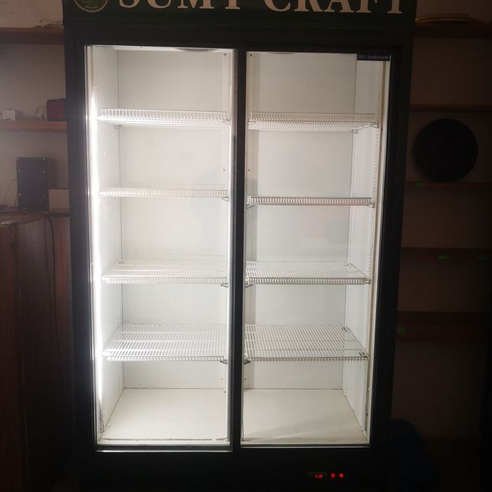 Продам холодильні вітрини