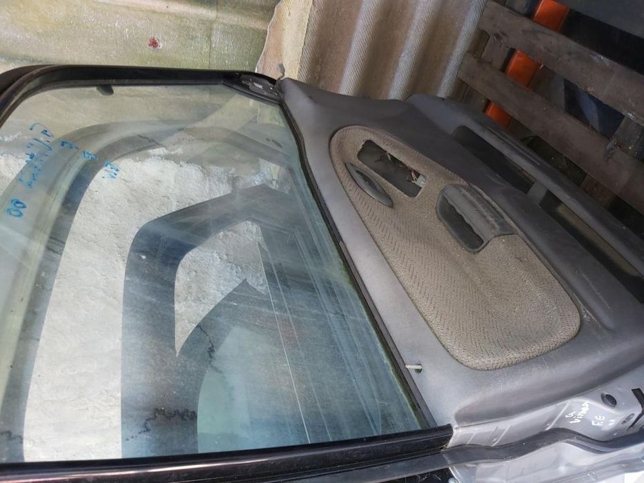 Porta Frente Esquerda Suzuki Grand Vitara 2001 Completa