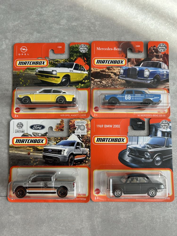 Matchbox BMW 2002 Mercedes-Benz 220 se Opel kadett Ford F-150 zestaw