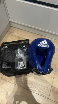 Nowy kask bokserski Adidas