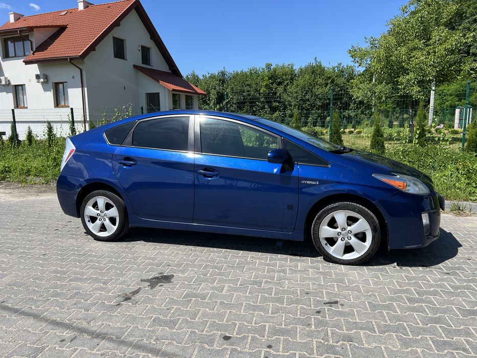 Toyita Prius 30 2011 року