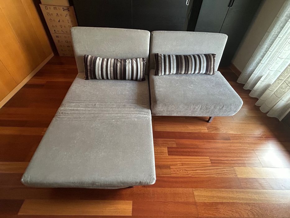 Sofá com cama e 2 cadeirões