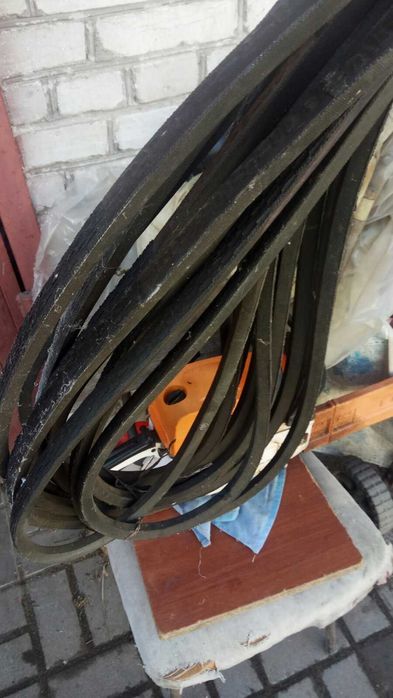 Паси (ремні) приводні клиновидні