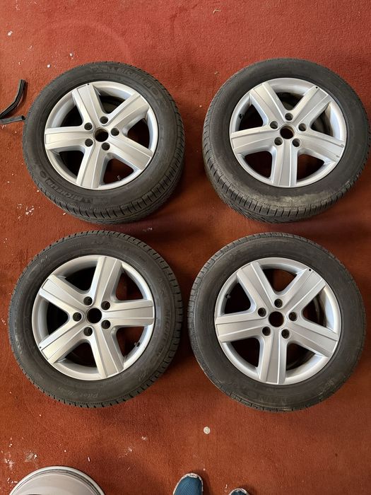 Multivan Koła felgi opony alu 17 cali VW T5 T6 235/55/17