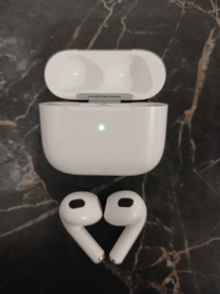 AirPods Pro3. 2024.Наушники безпровідні.