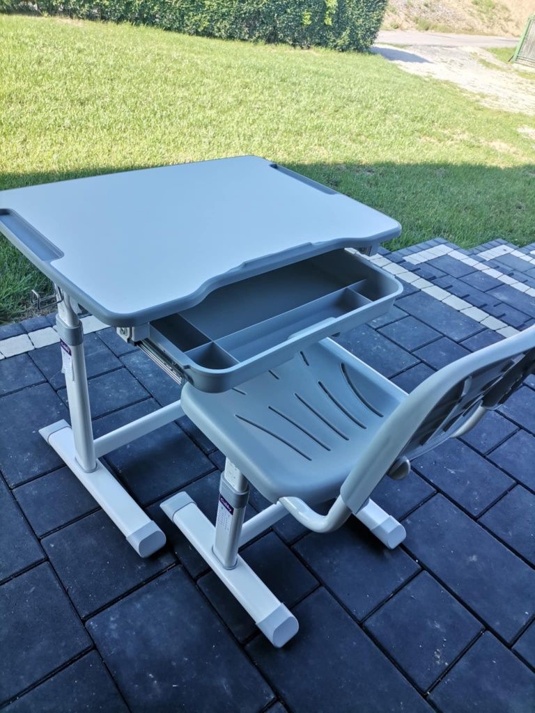 Cubby Sorpresa Grey - Regulowane biurko z krzesłem