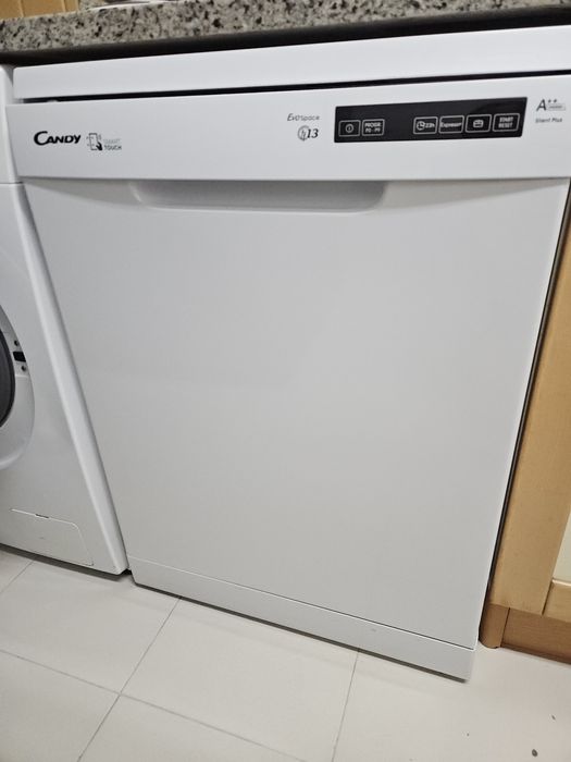 Máquina lava loiça Candy