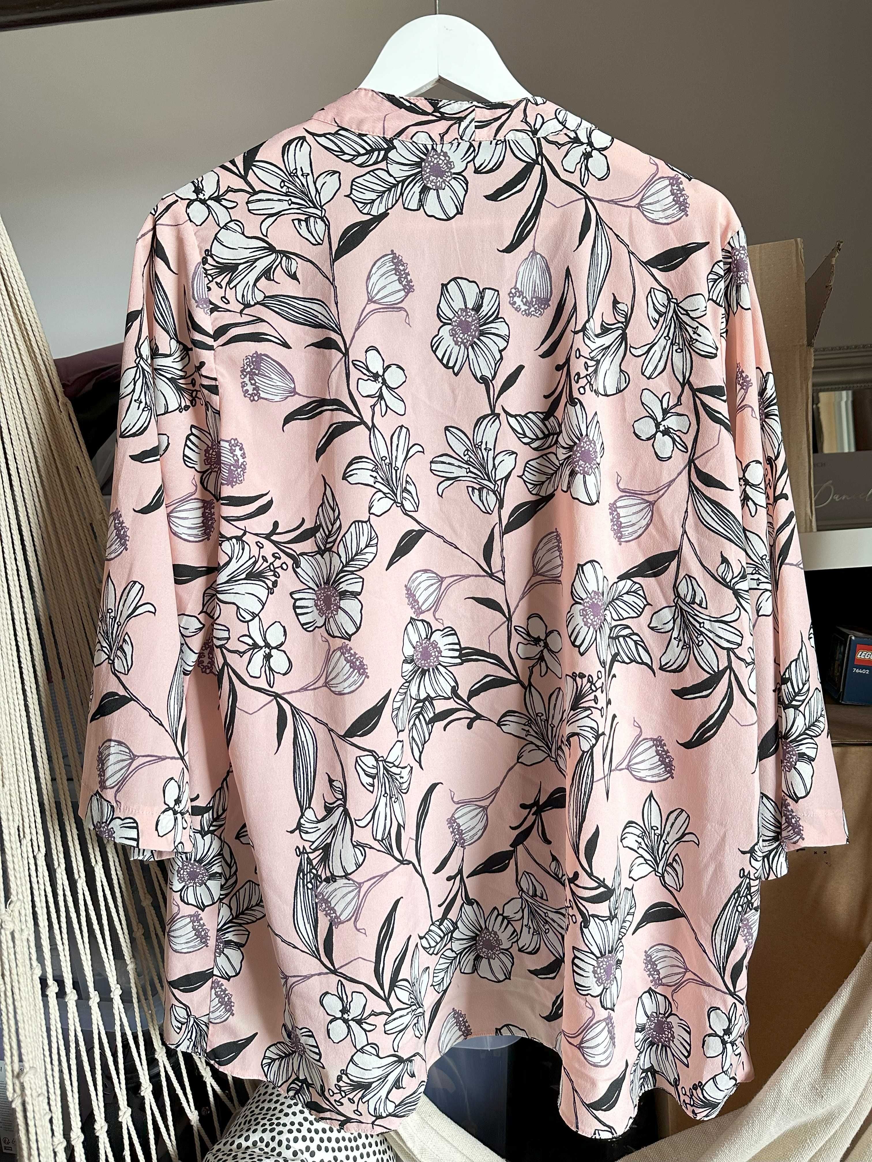 Narzutka letnia XL oversize różowa w kwiaty lekka plażowa