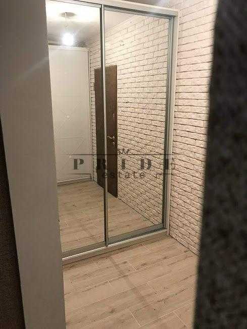 Терміновий продаж 1к квартири вул. Драгоманова 1К