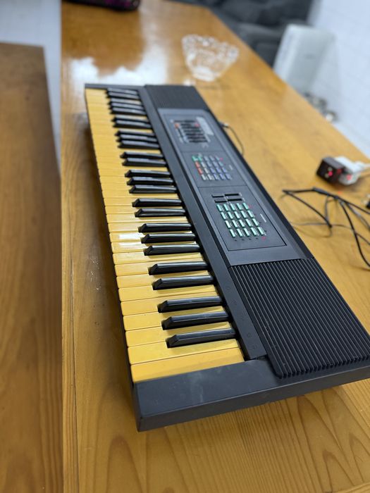 Teclado lloytron