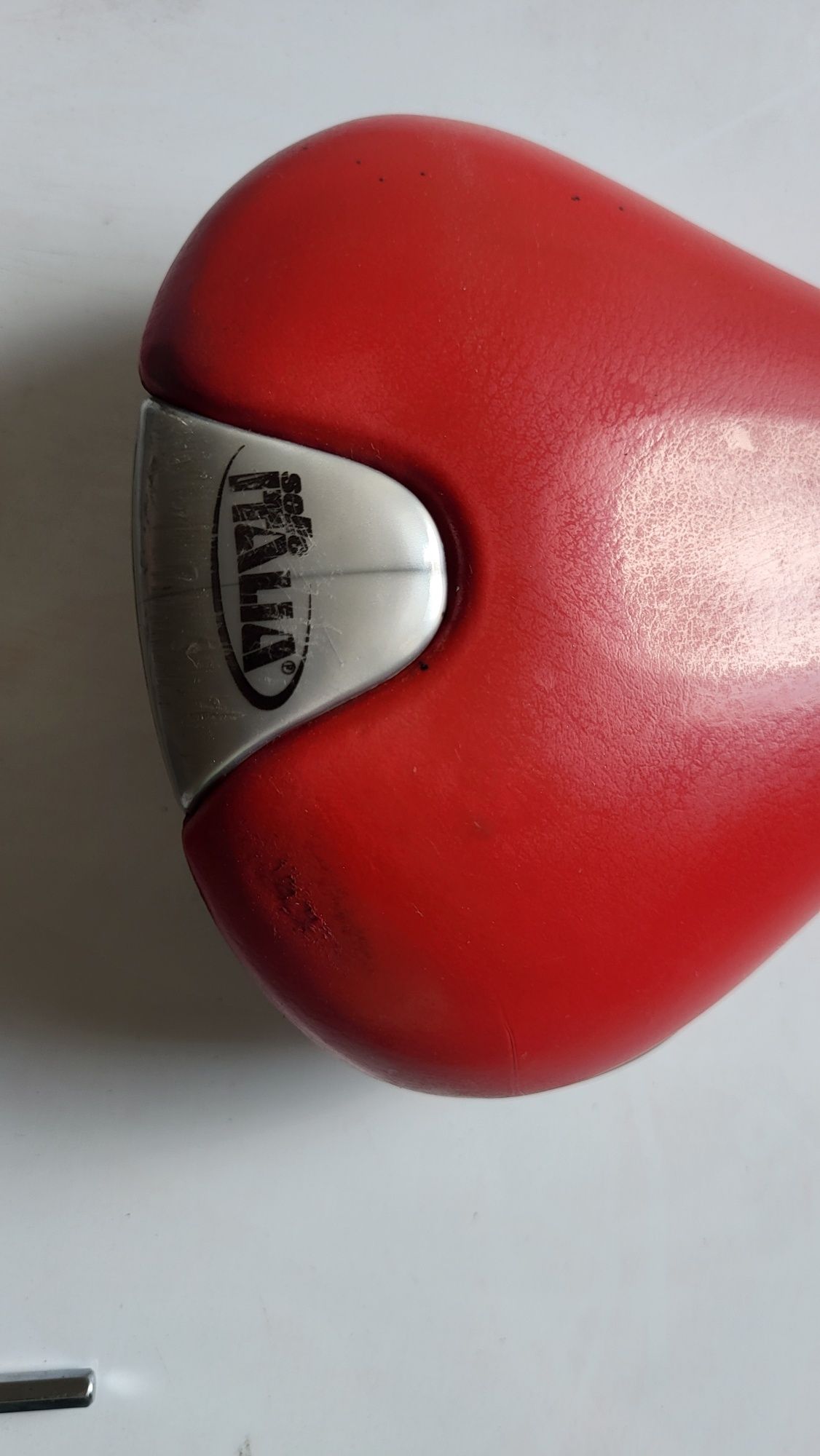 Siodełko rowerowe Selle Italia czerwone