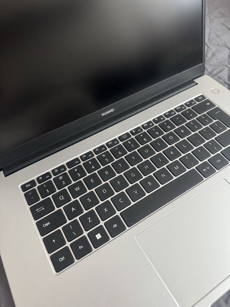 Huawei MateBook D15